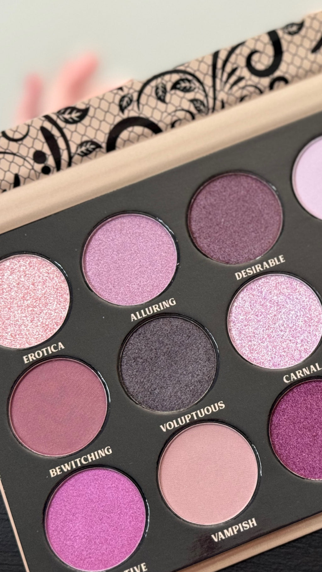 Lace Eyeshadow Palette
